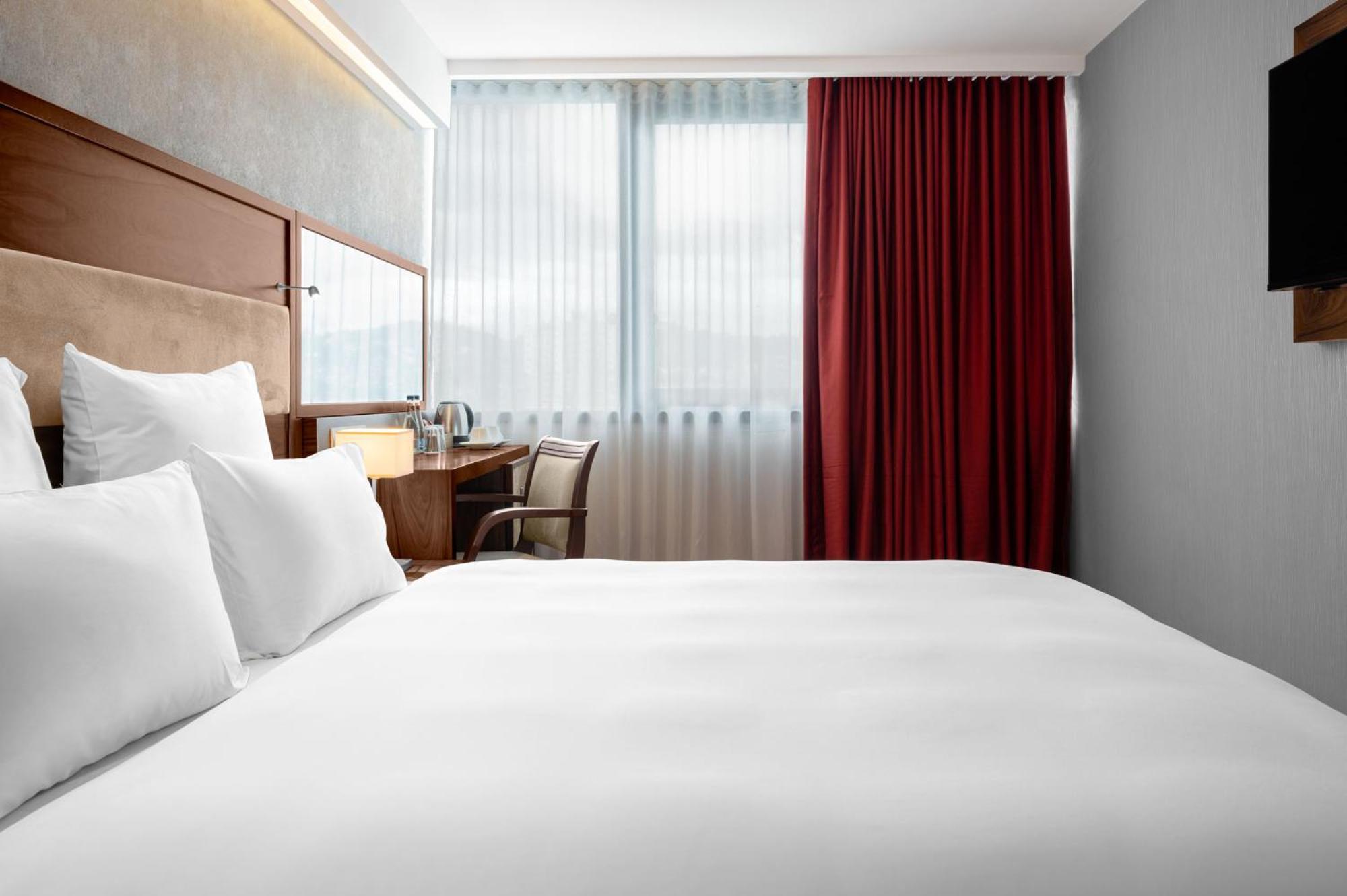 Movenpick Hotel Σαράγεβο Εξωτερικό φωτογραφία