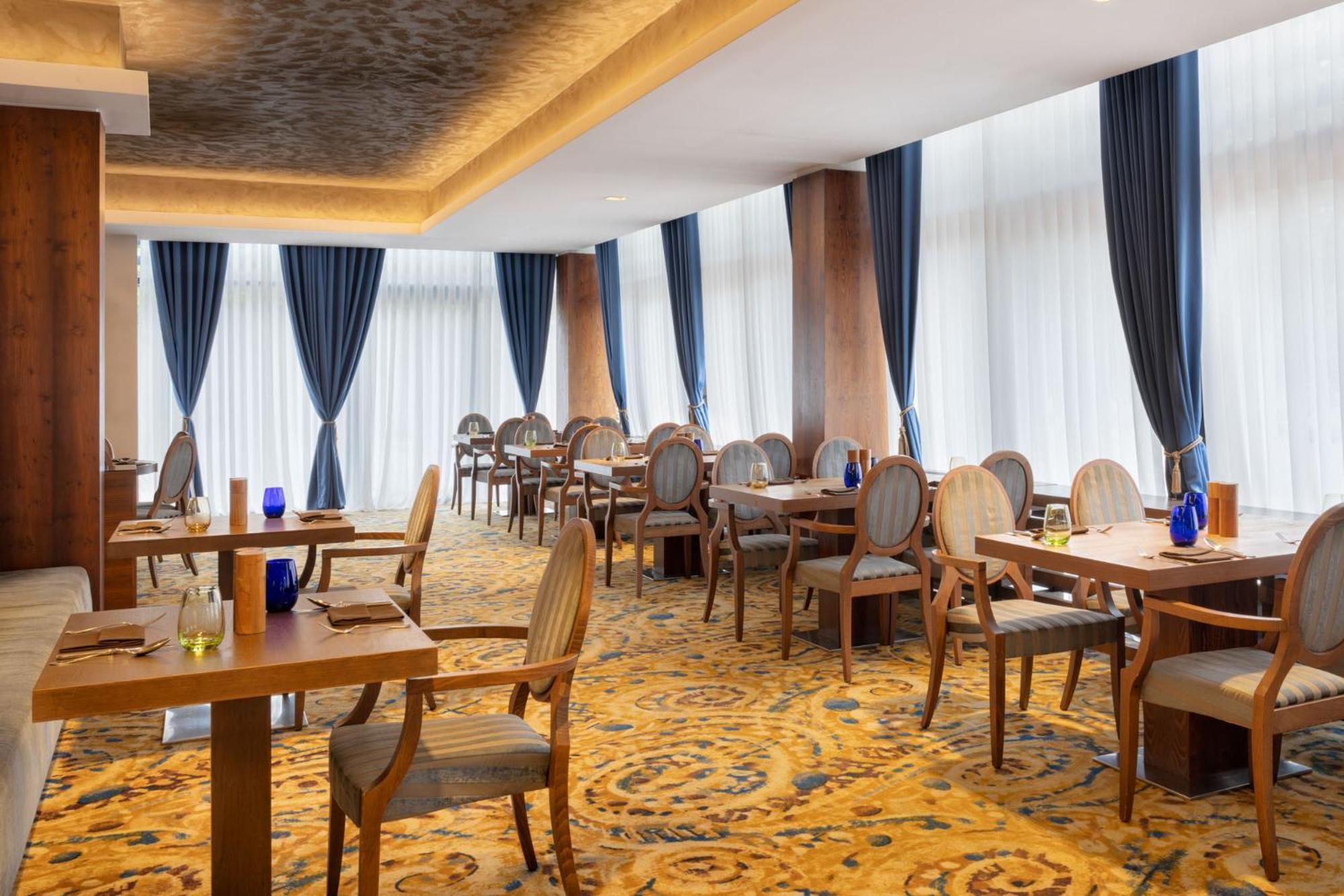 Movenpick Hotel Σαράγεβο Εξωτερικό φωτογραφία