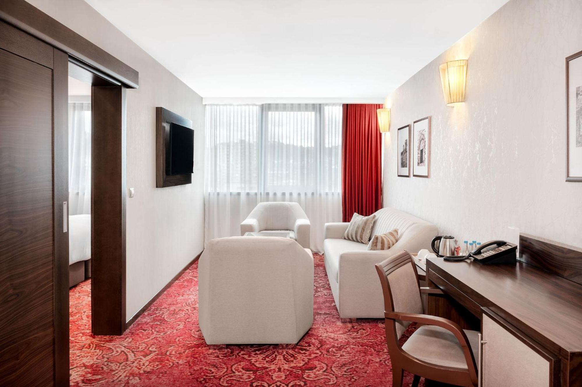 Movenpick Hotel Σαράγεβο Εξωτερικό φωτογραφία