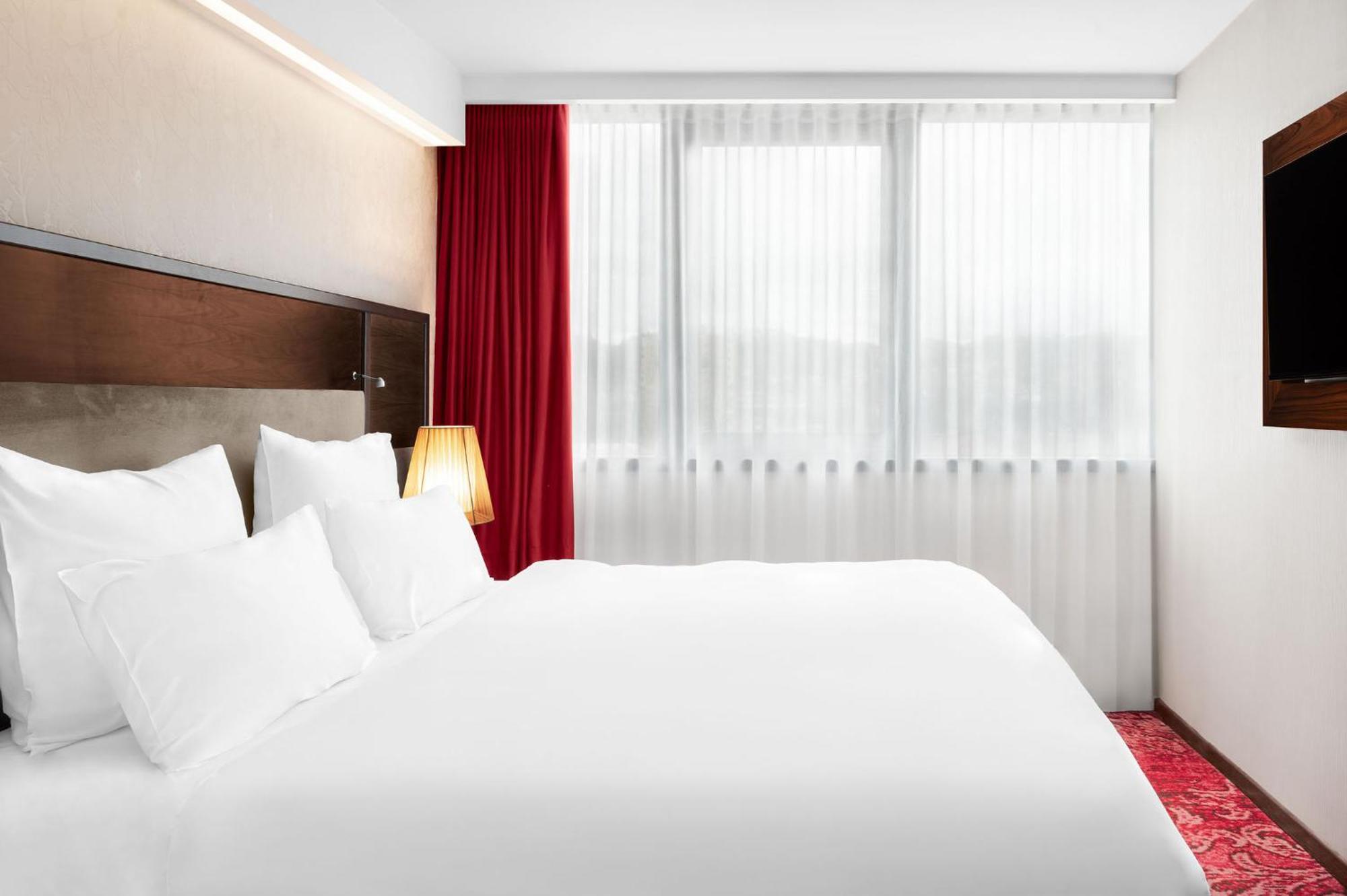 Movenpick Hotel Σαράγεβο Εξωτερικό φωτογραφία