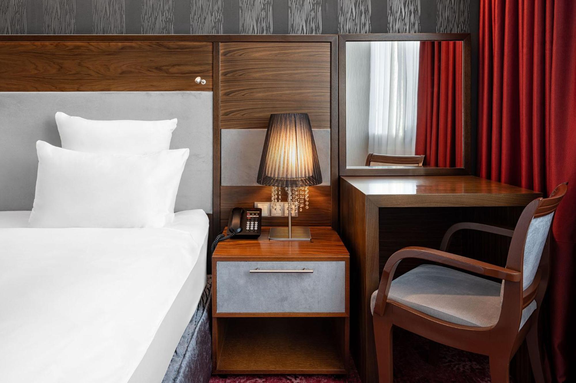 Movenpick Hotel Σαράγεβο Εξωτερικό φωτογραφία