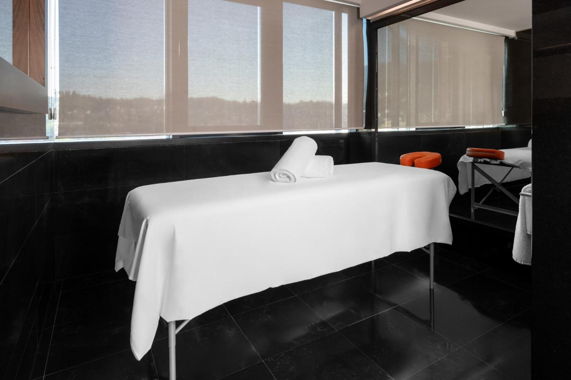 Movenpick Hotel Σαράγεβο Εξωτερικό φωτογραφία